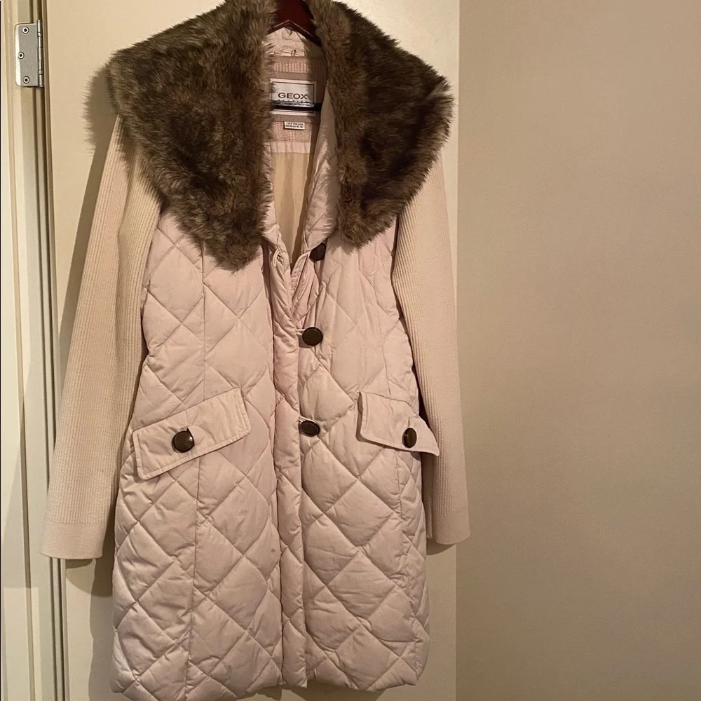 Geox Puffer Cream Jacket With Knit Sleeves - Picture 4 of 11